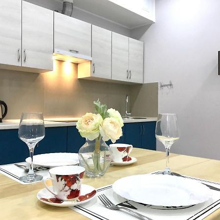 Новые Апартаменты В Жк Барский Yakushintsy Bagian luar foto